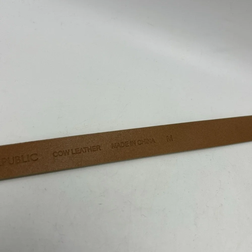 Banana Republic Belt Women Medium Skinny Suede Cow Leather Beige Capsule Minimal